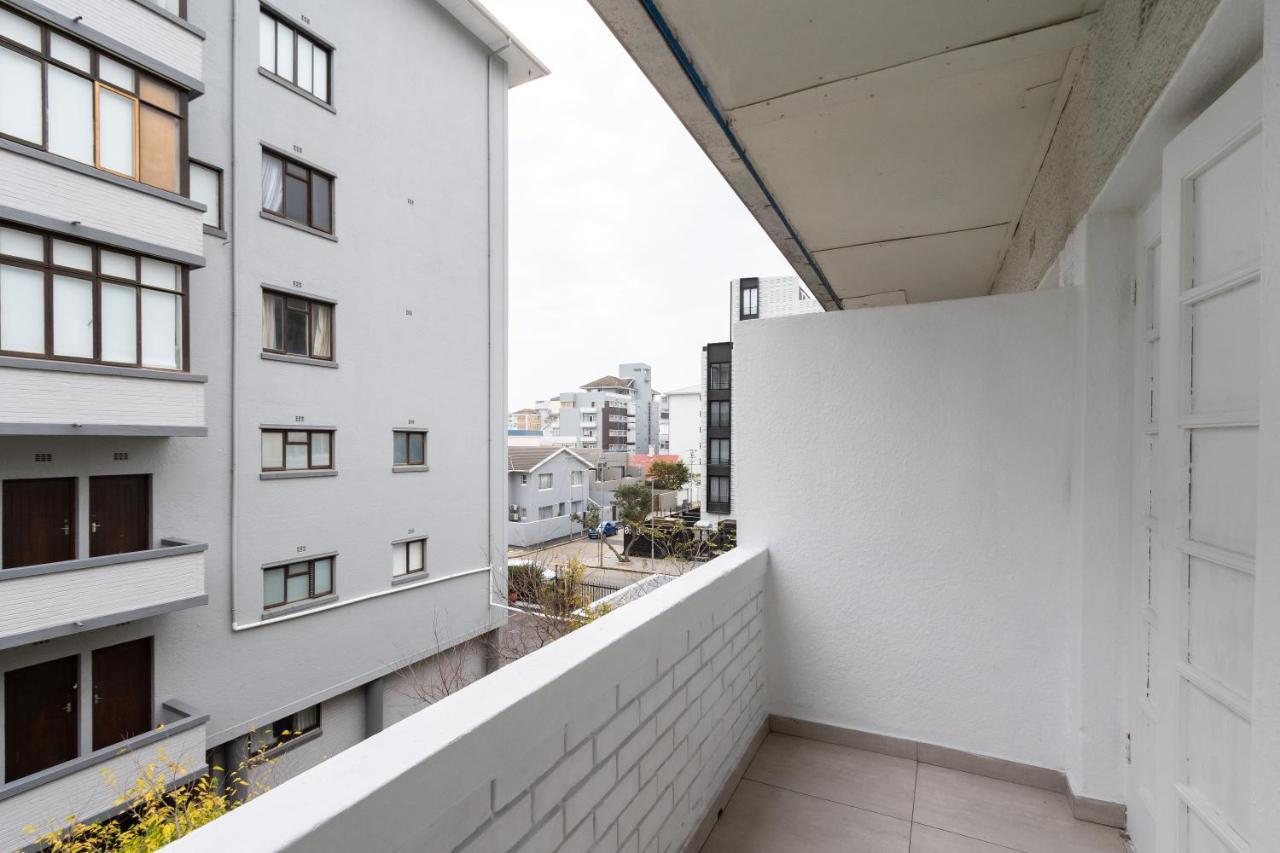 Sea Point Apartment Cape Town Exterior photo