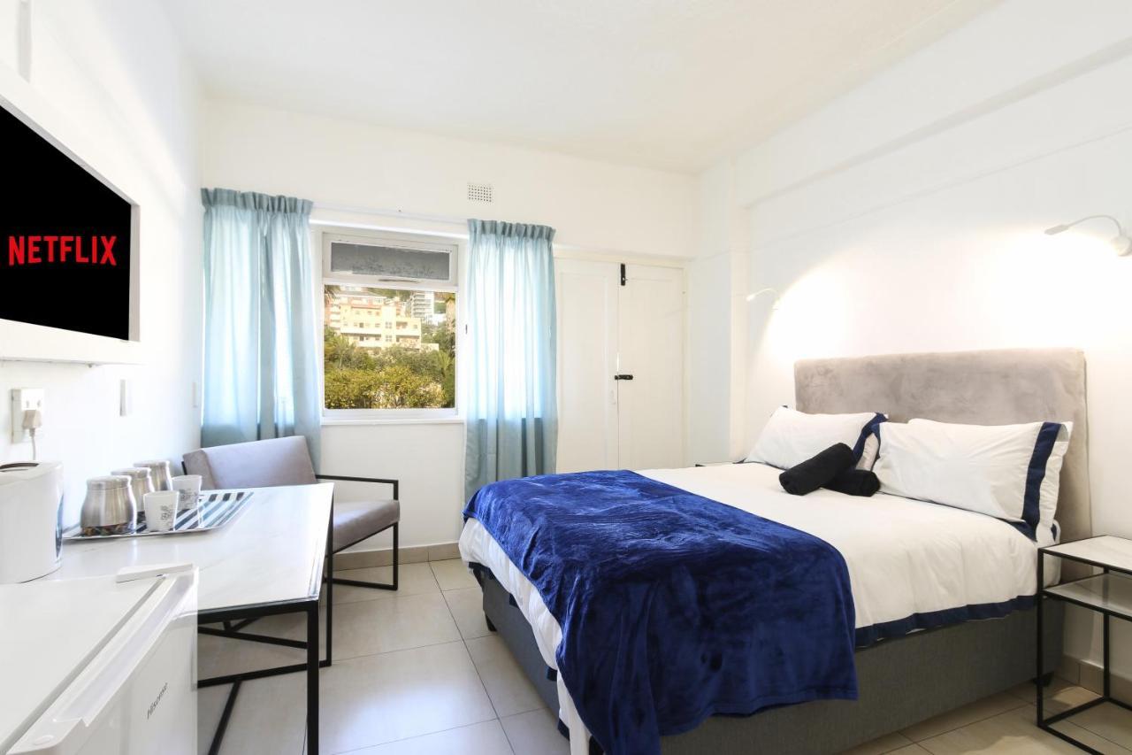 Sea Point Apartment Cape Town Room photo