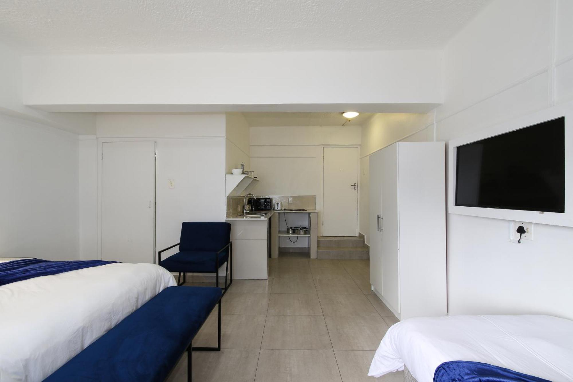 Sea Point Apartment Cape Town Room photo